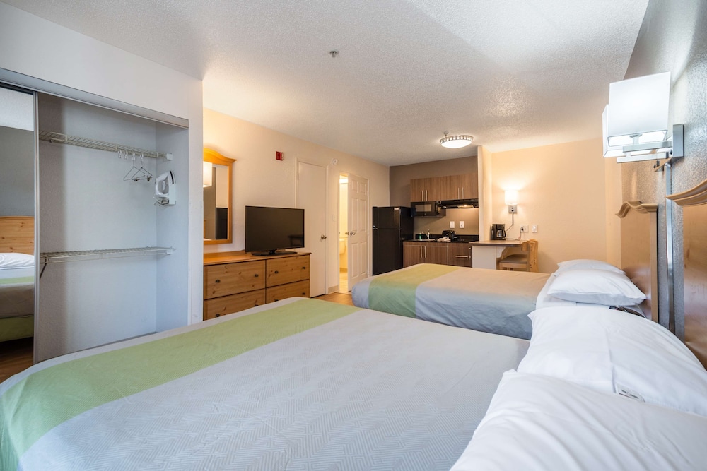 Motel6 Duluth, GA - Atlanta - Gwinnett Place 16/26