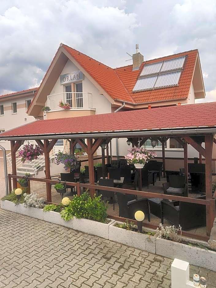 Hotel Orlan 2/50