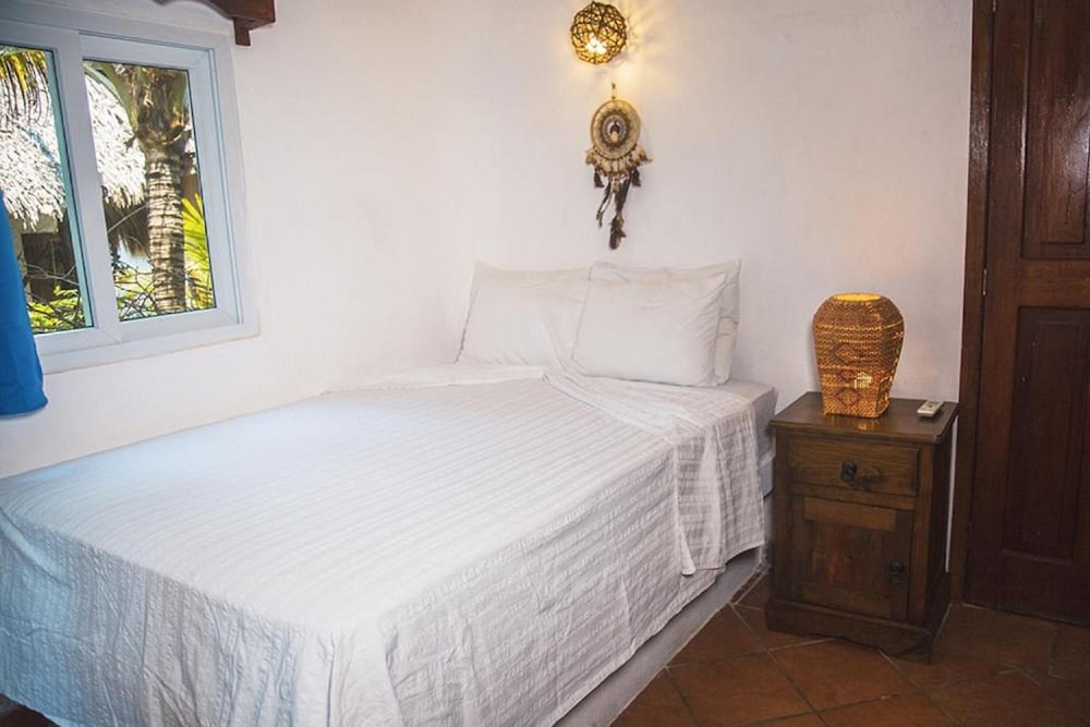 Marbella Eco Lodge 6/100
