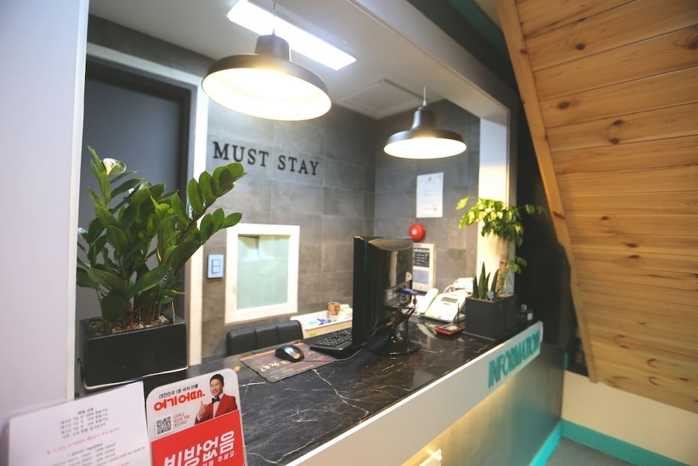 Must Stay (ex. Seoul Backpackers) 9/47