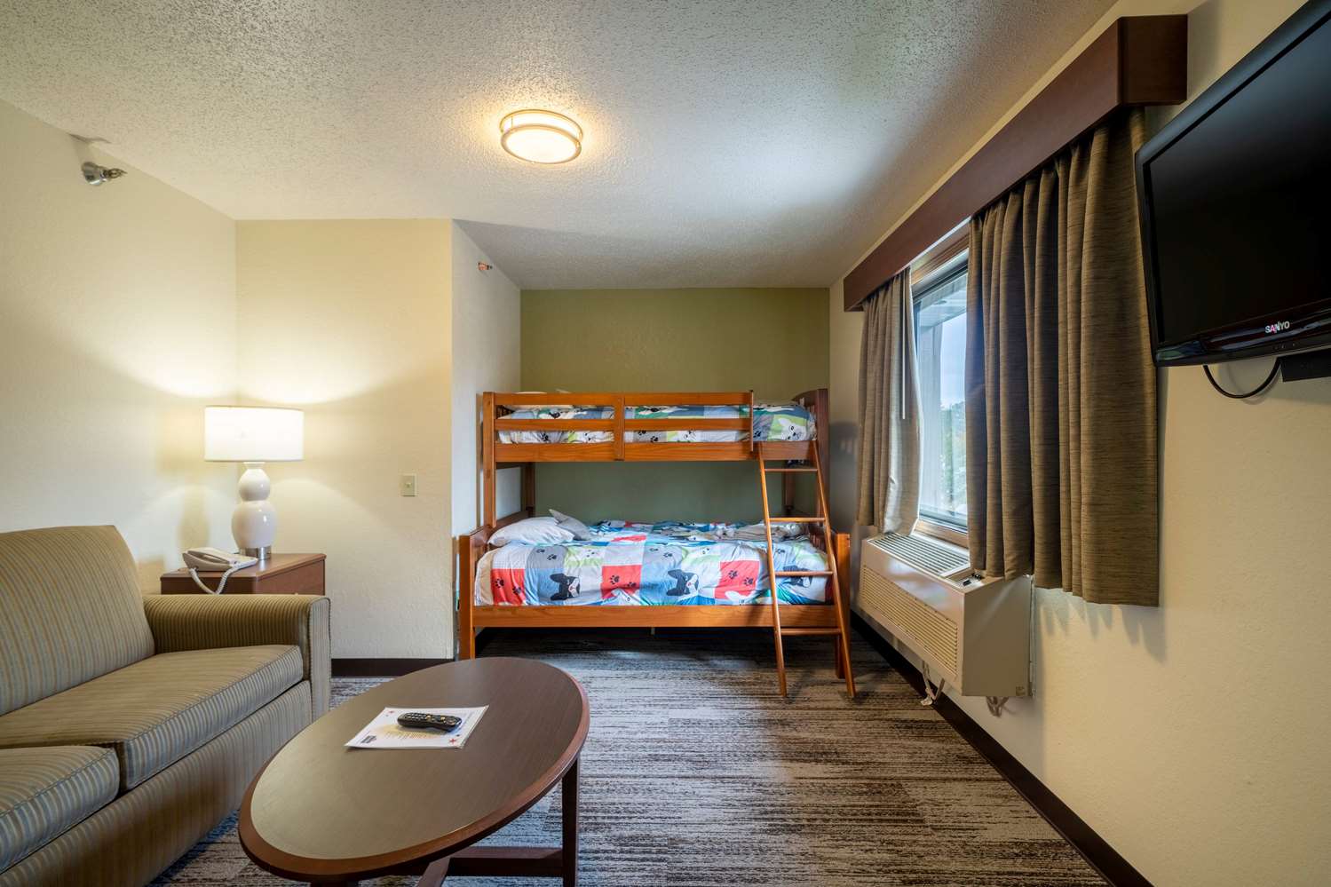 AmericInn by Wyndham Grand Rapids 13/21