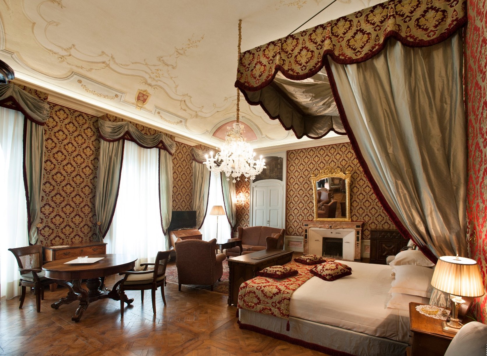 Castello di Guarene Relais and Chateaux 11/44