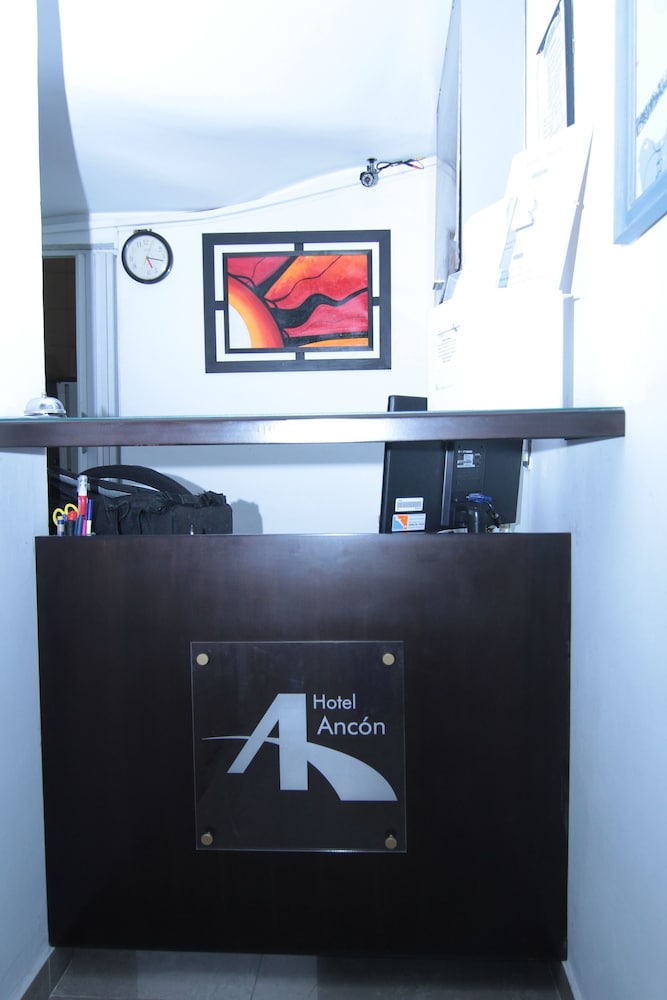 Hotel Ancon 6/37
