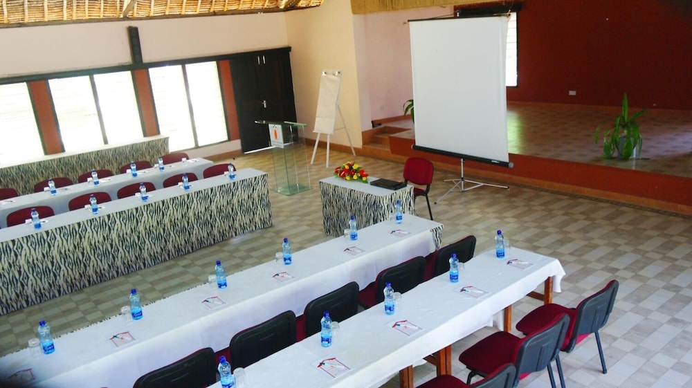 Jumuia Conference & Beach Resort 19/45