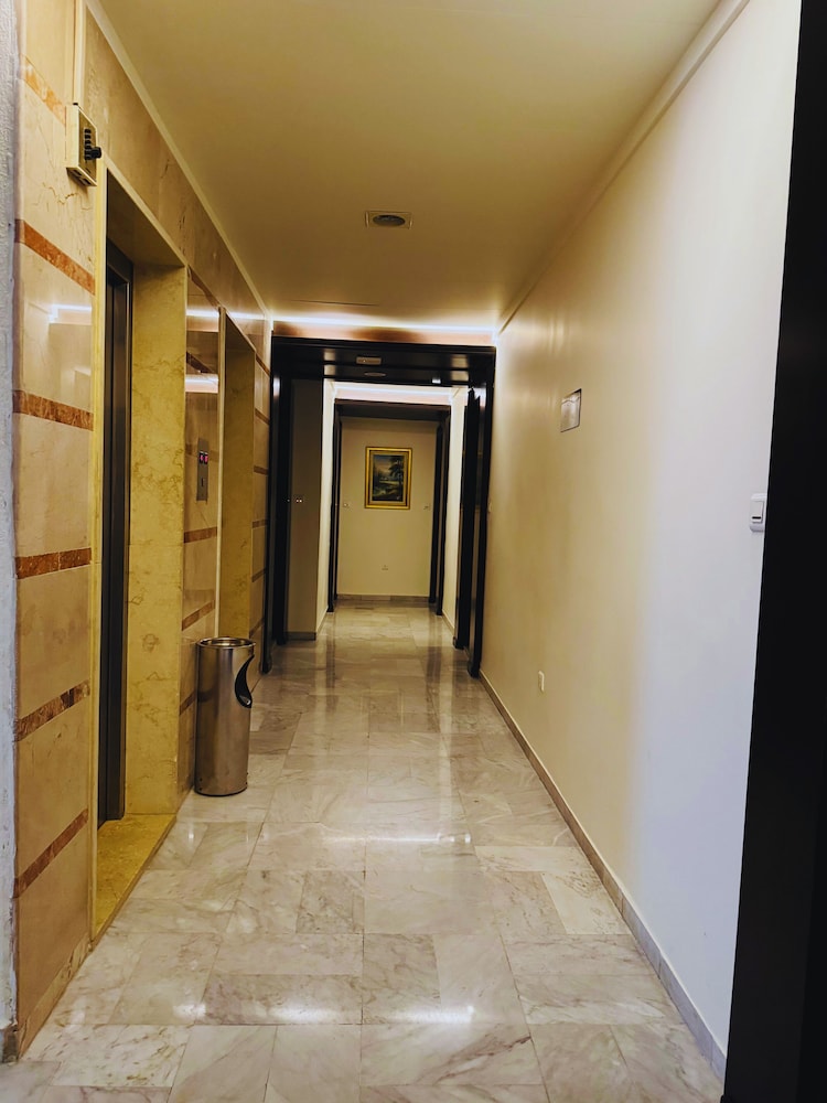 Hildon Hotel Beirut 8/50
