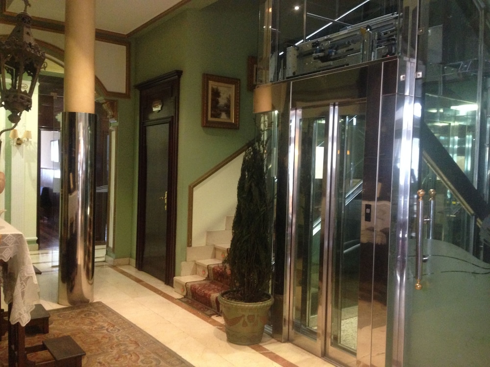 Hotel Camino de Santiago 5/50