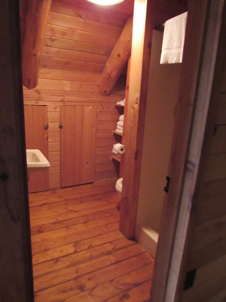 Drummond Island Resort 20/45
