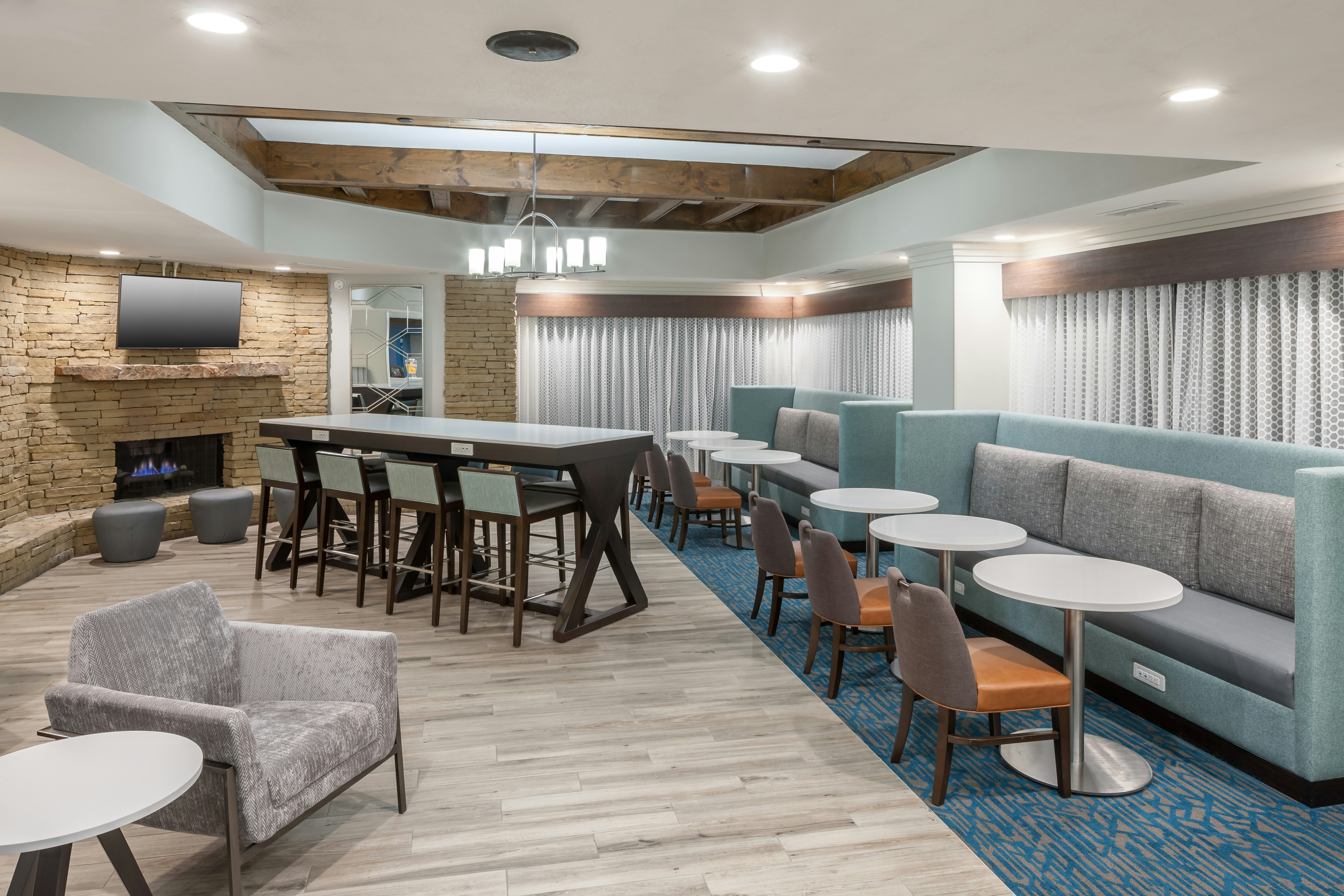 Hampton Inn Austin-Round Rock 44/57