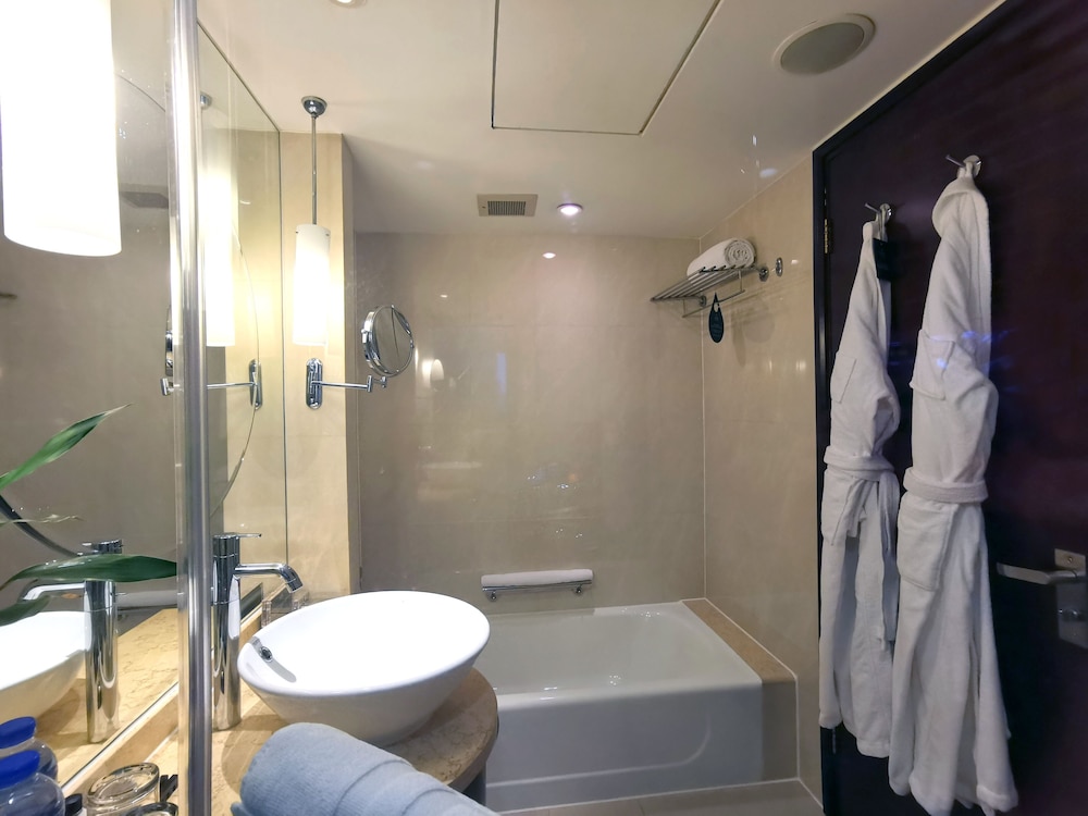 Radisson Collection Hyland Shanghai 24/78