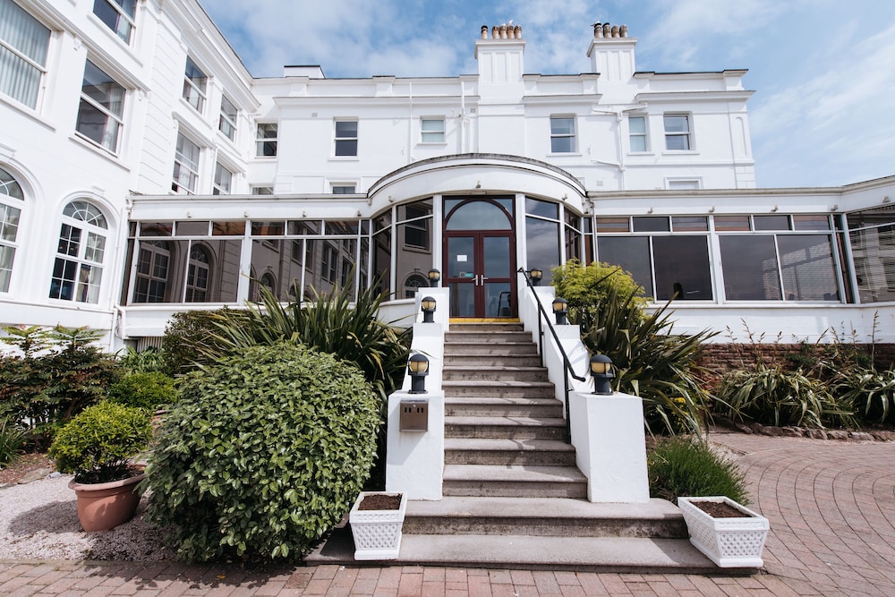 The Palace Hotel Spa 44/50