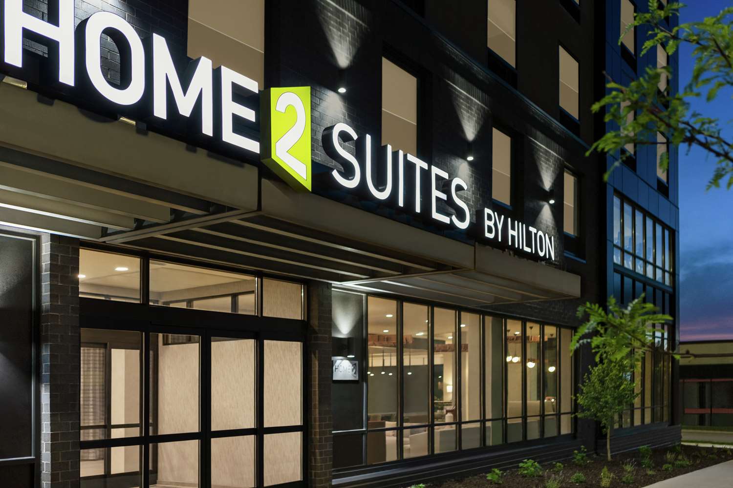 Home2 Suites by Hilton Minneapolis University Area 2/22