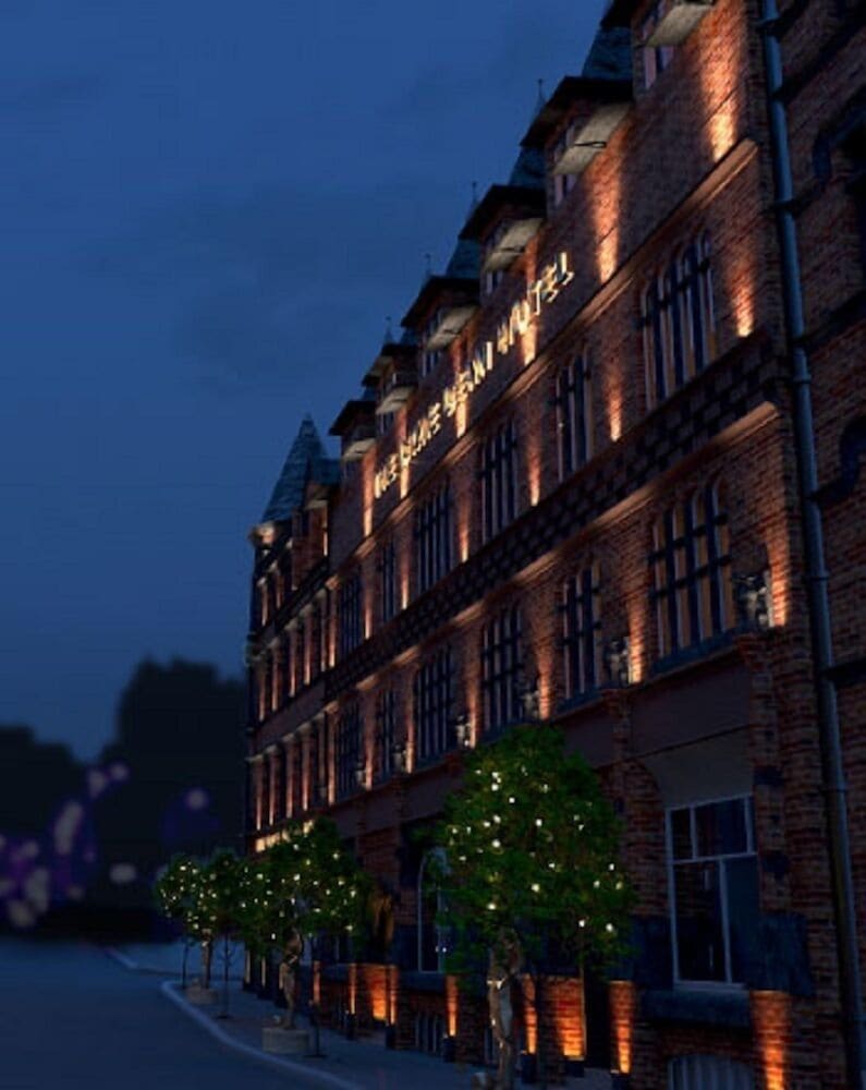 The Dixie Dean Hotel in LIVERPOOL