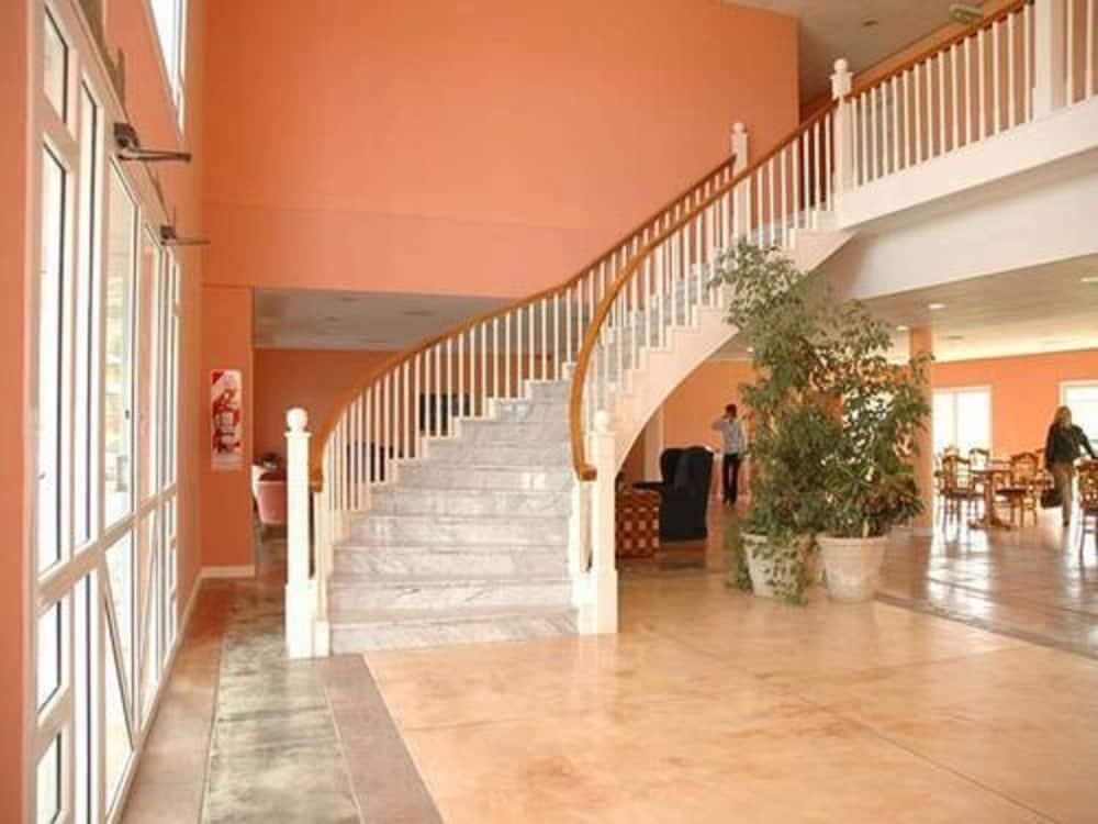 Paradores Austral Bahia Blanca 10/59