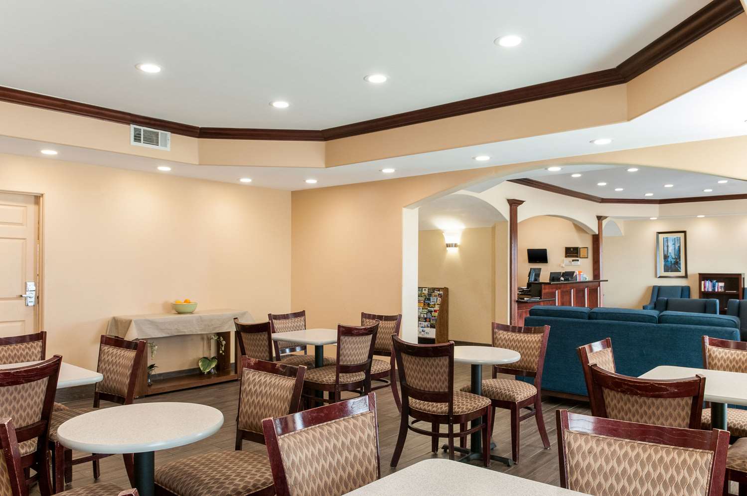 Quality Inn & Suites Houma 36/47