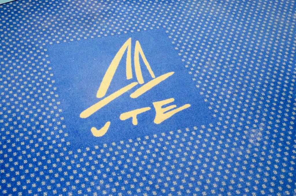 Ute Hotel 20/40