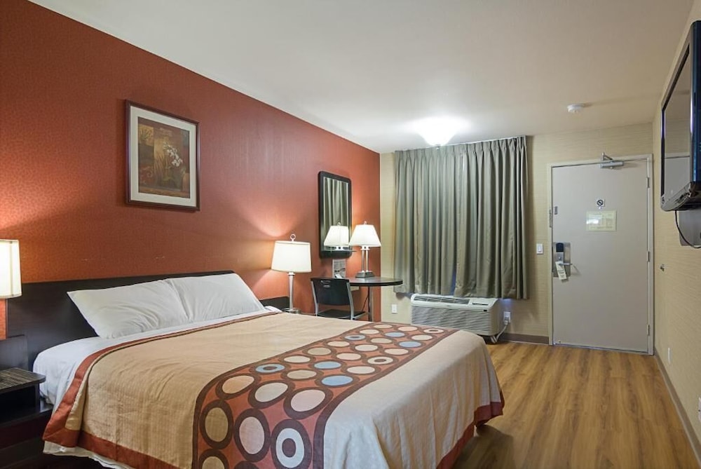 Motel6 La Mesa, CA 26/67