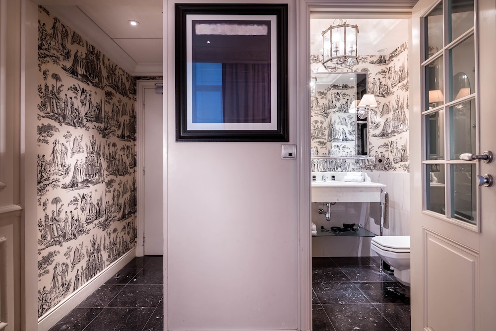 Grand Hotel de L Univers Paris Saint Germain 5/52