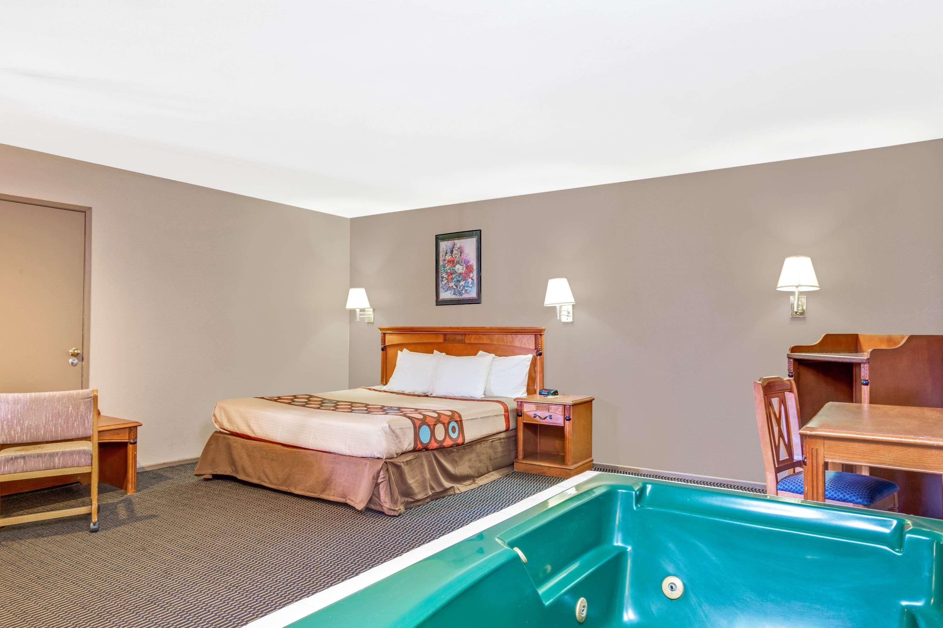 Super 8 by Wyndham Upland Ontario CA 8/17
