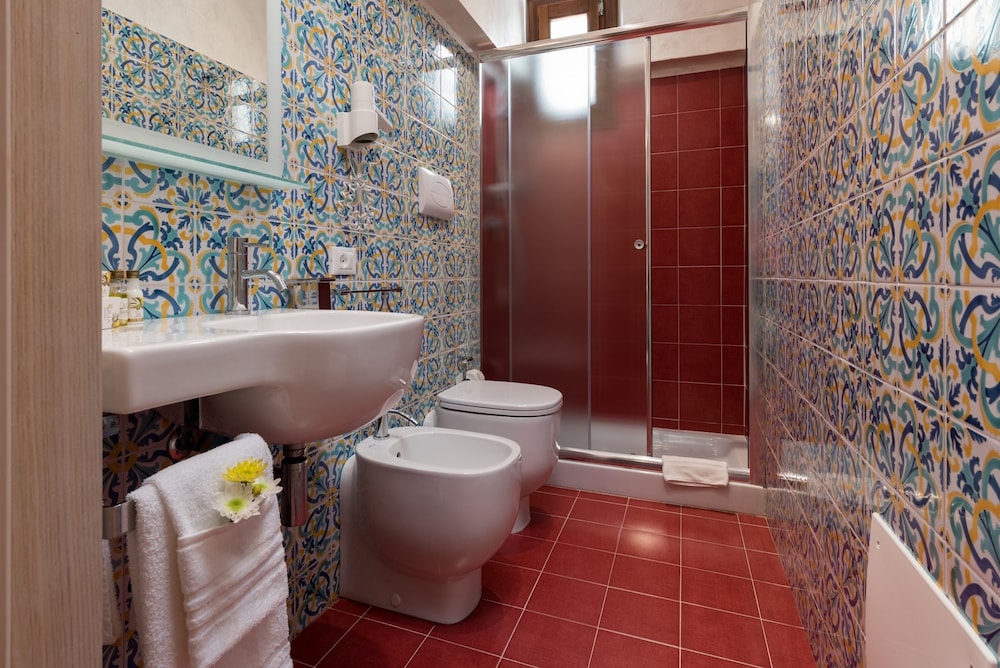 Hotel Biancolilla 33/40