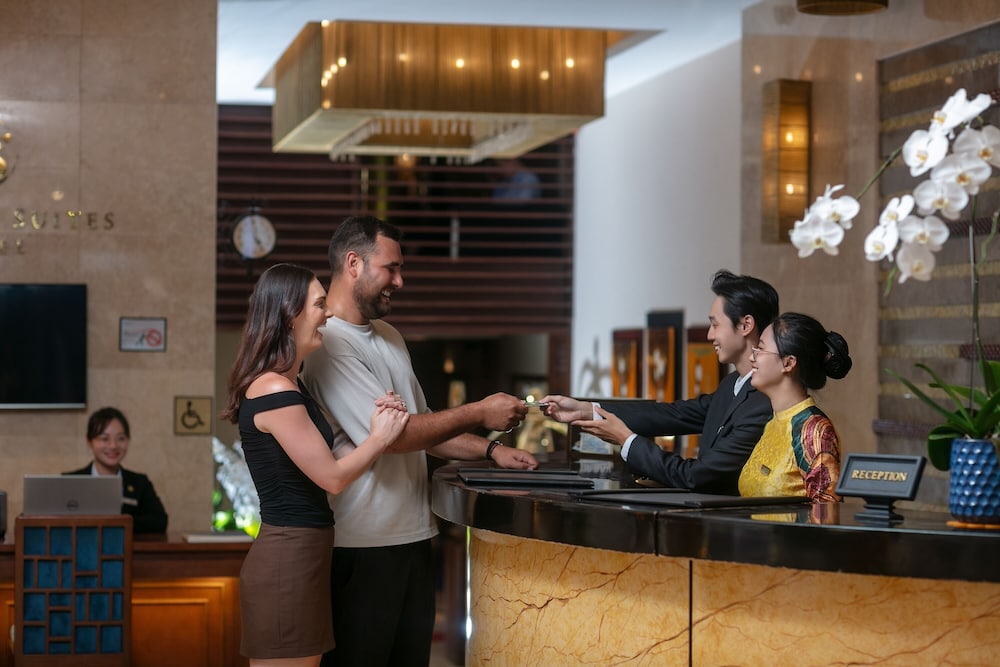 Oriental Suites Hotel And Spa 12/50
