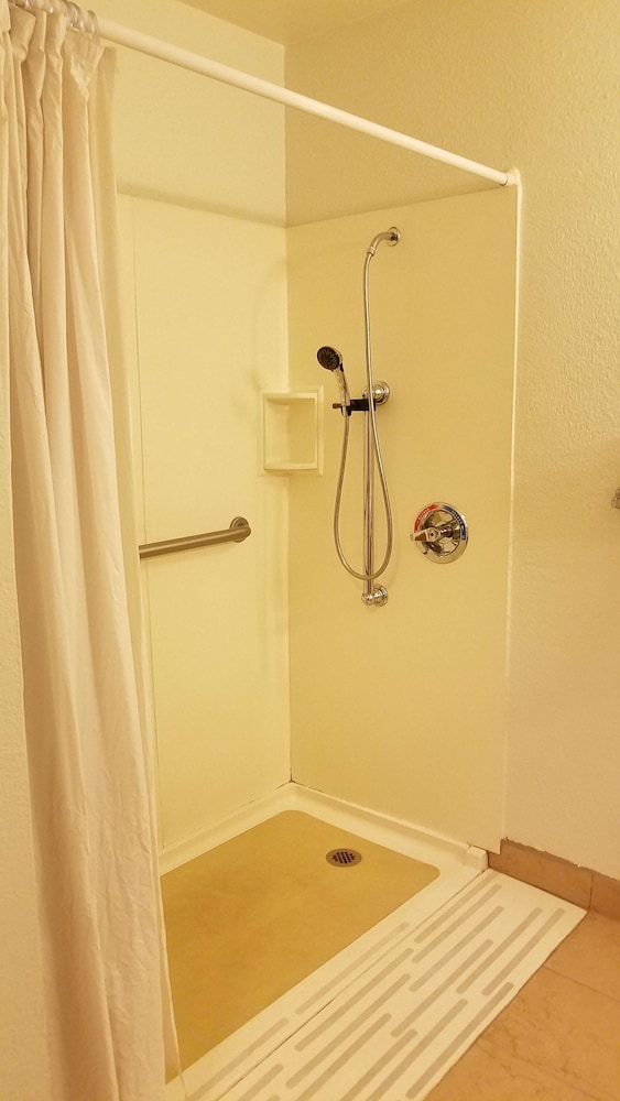 美洲最有价值酒店 - 林肯机场(Americas Best Value Inn Lincoln Airport) 图片2