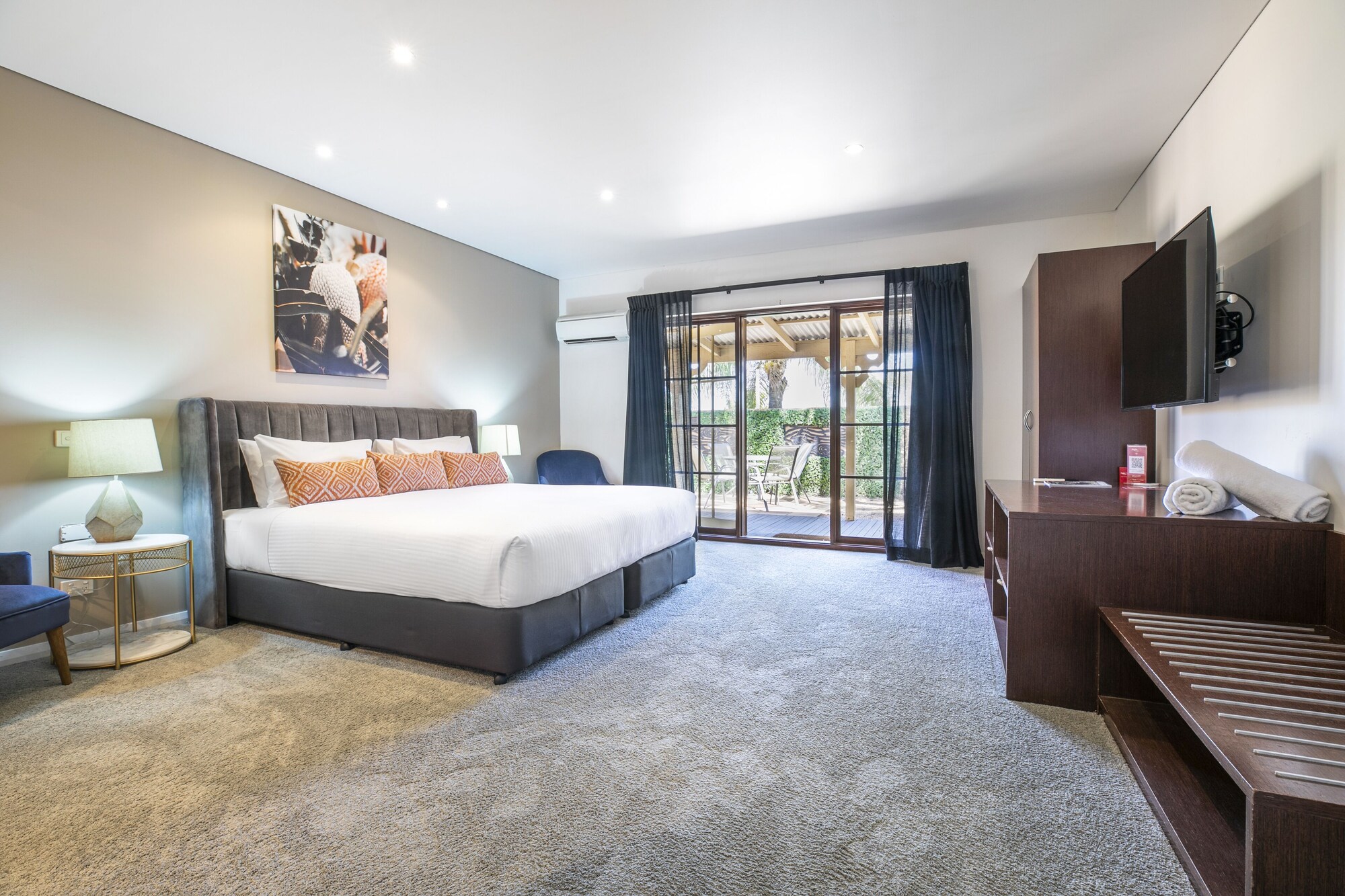 Spa, Superior, King Bed، Macquarie Inn 6/10