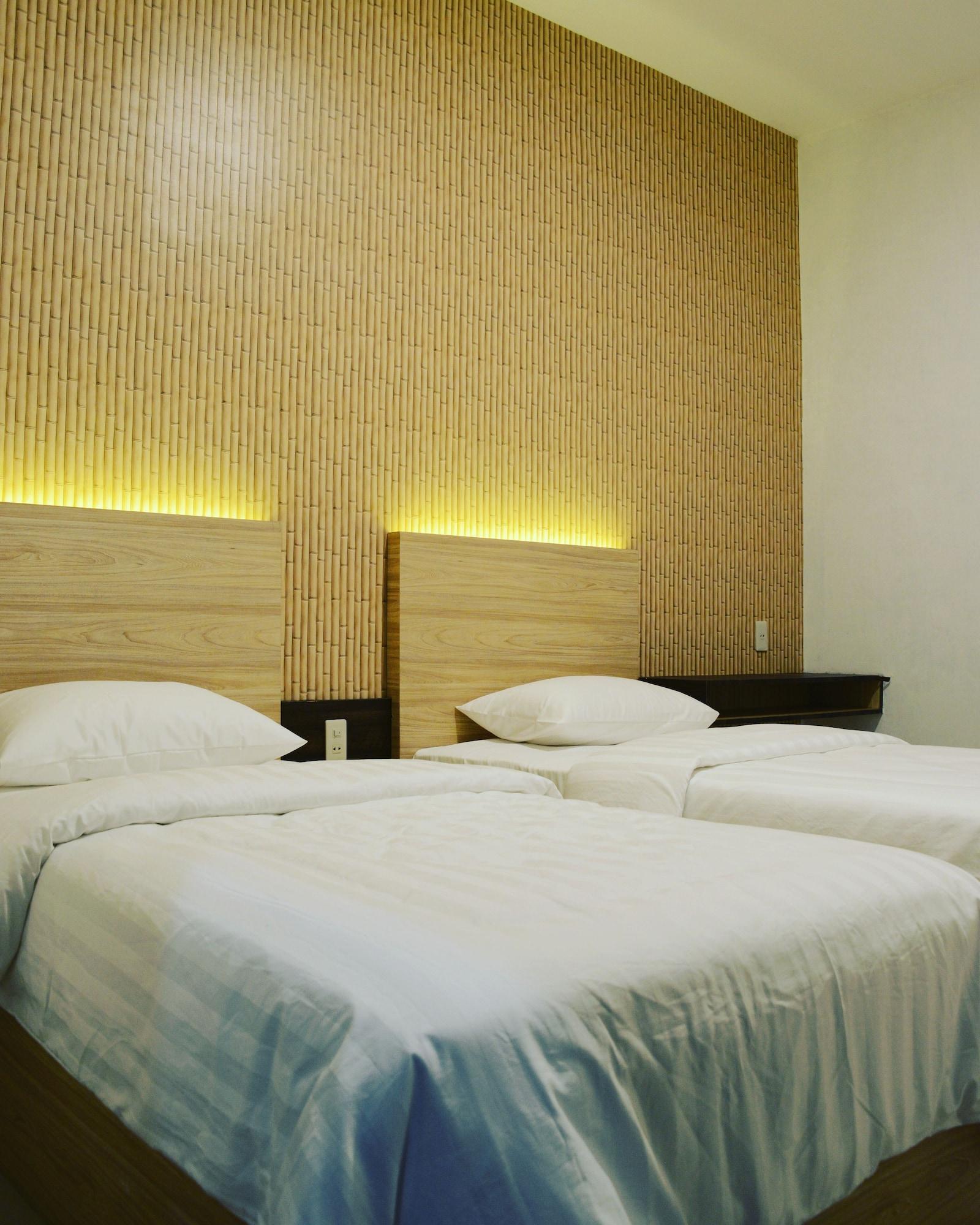 Hotel Kalang Ulu 6/22