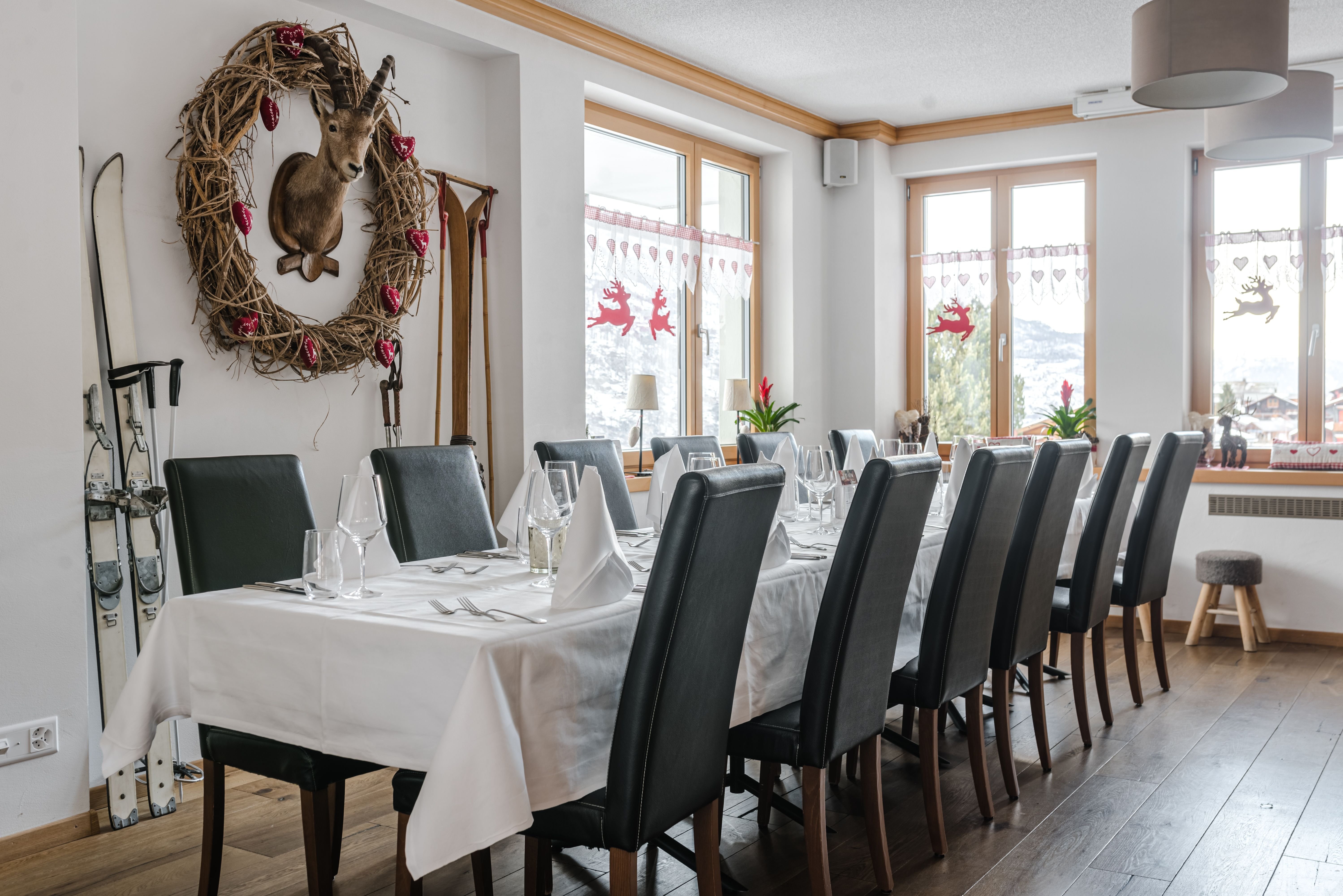 MATTERHORN VALLEY HOTEL & SPA HANNIGALP 8/12