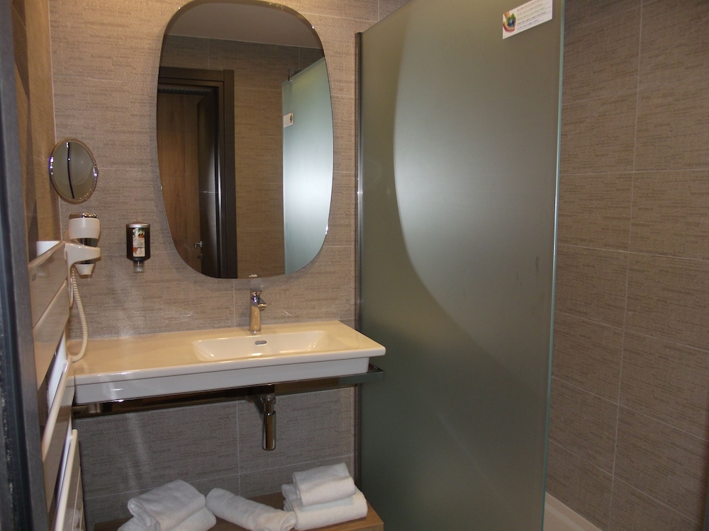 Hotel and Residence Lido Marana 43/46
