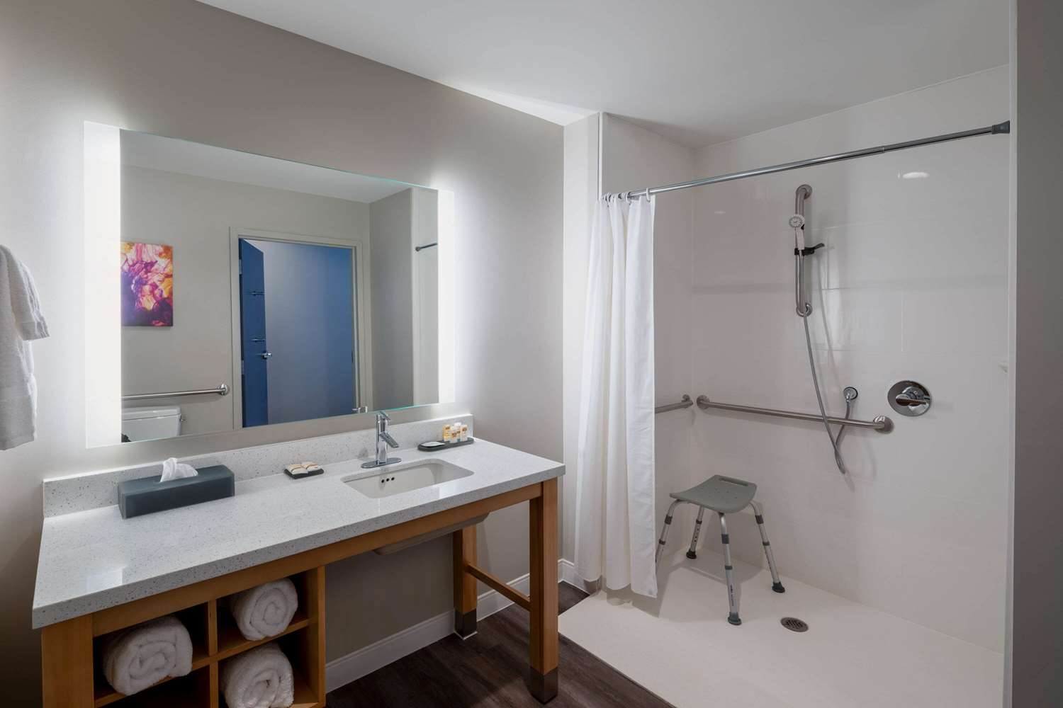 La Quinta Inn & Suites by Wyndham Greensboro Arpt High Point 51/52
