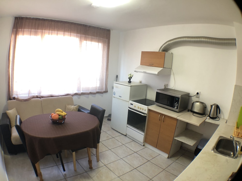 Samuil Apartments 31/46