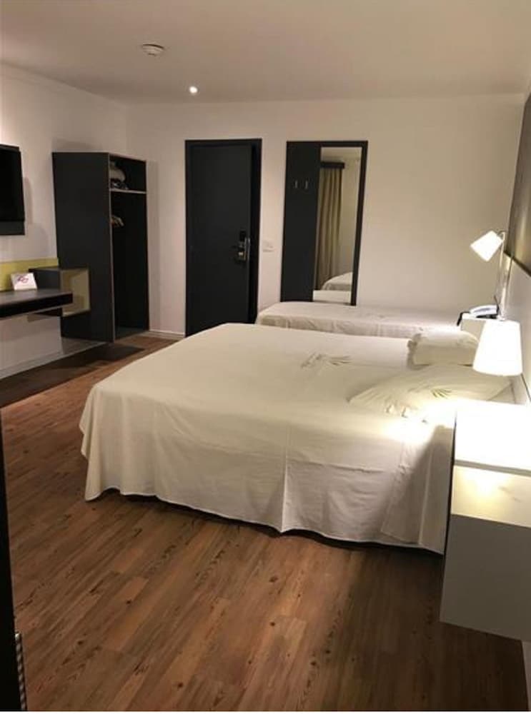 Uniclass Hotel Pinheiros 13/52