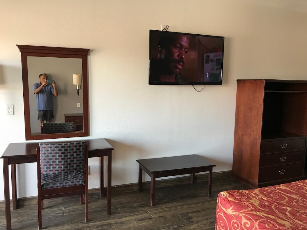 Texas Inn and Suites at La Joya 28/46