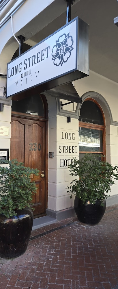 Long Street Boutique Hotel 2/71