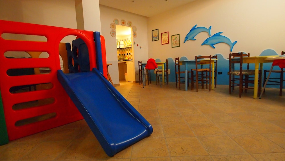Piccolo Hotel 36/56