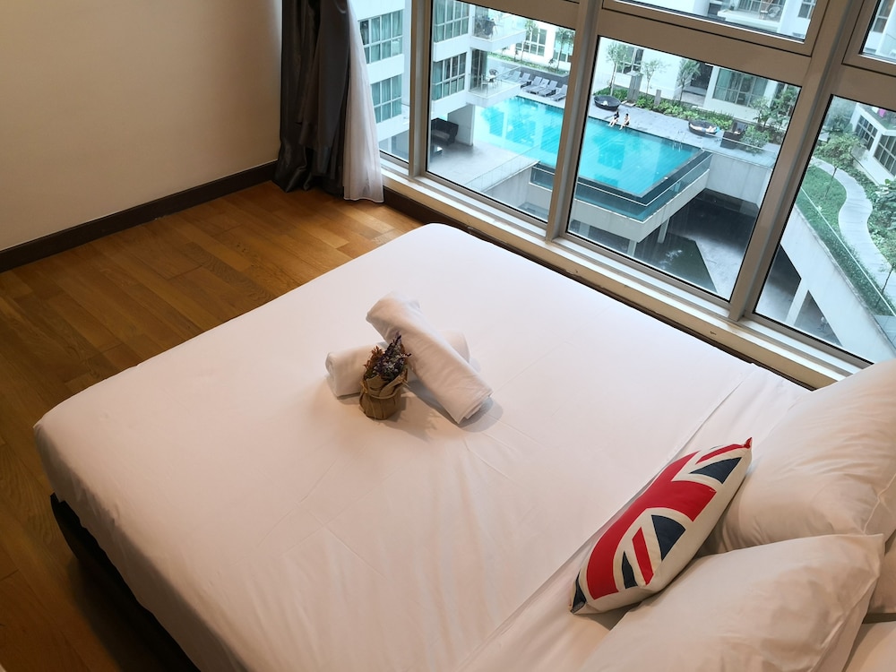 Upper View Regalia Hotel 16/50