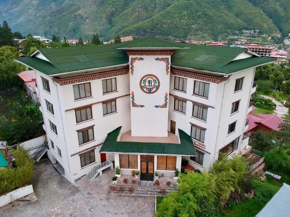 Bhutan Suites 3/34