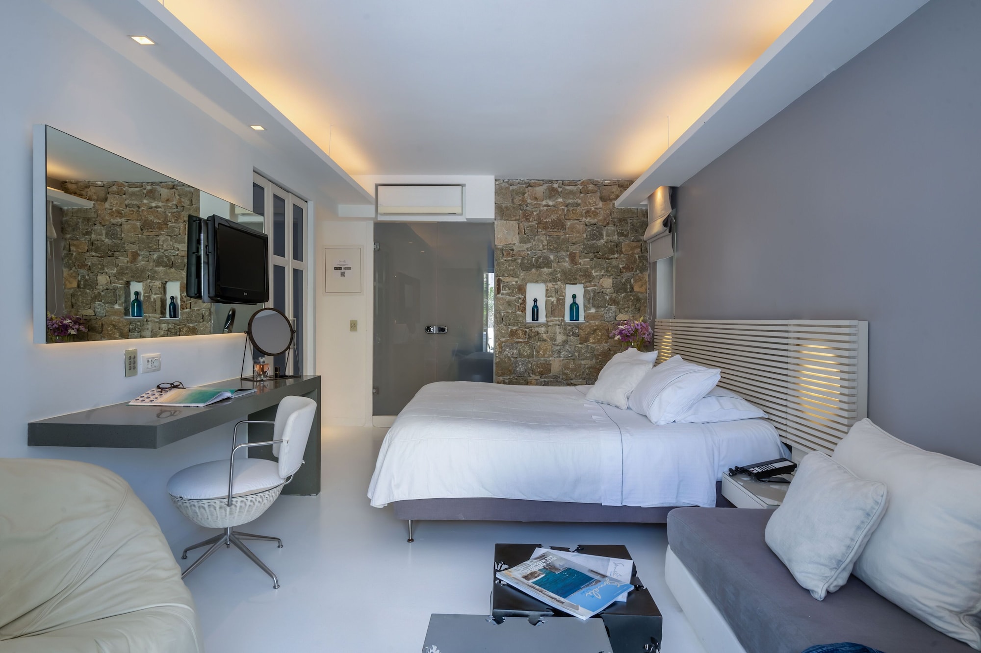 SUPERIOR, DOUBLE BED, GARDEN VIEW, GROUND FLOOR