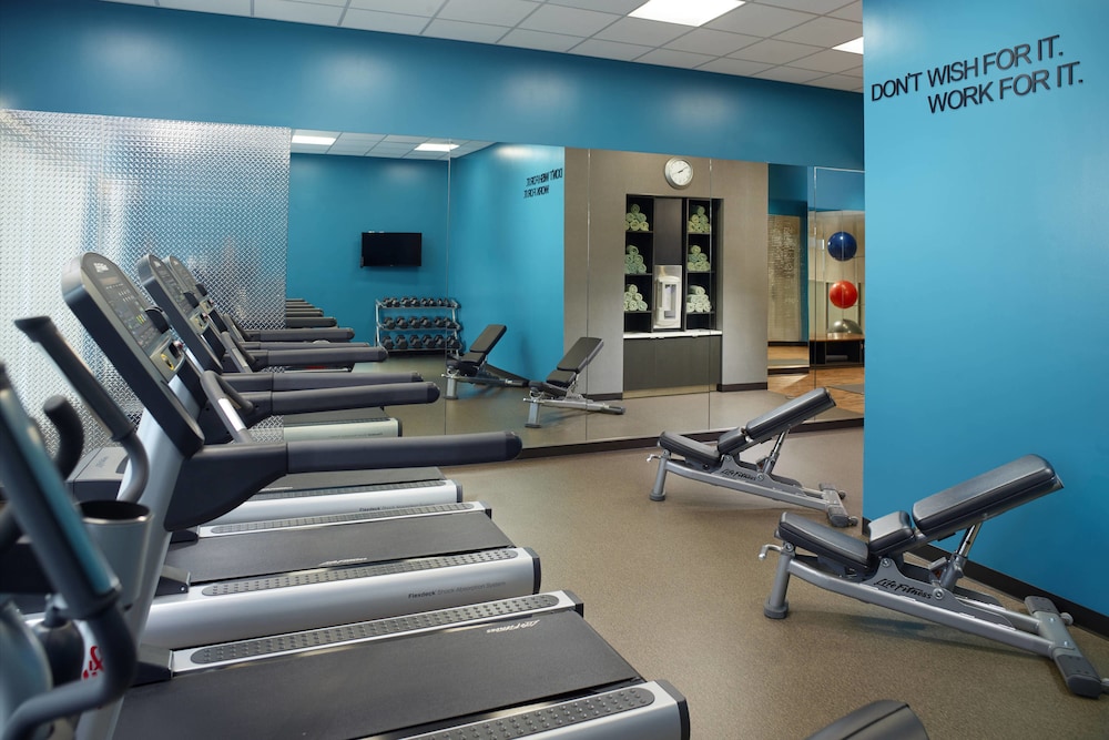 Fairfield Inn And Suites By Marriott Hendersonville Flat Rock 20/27