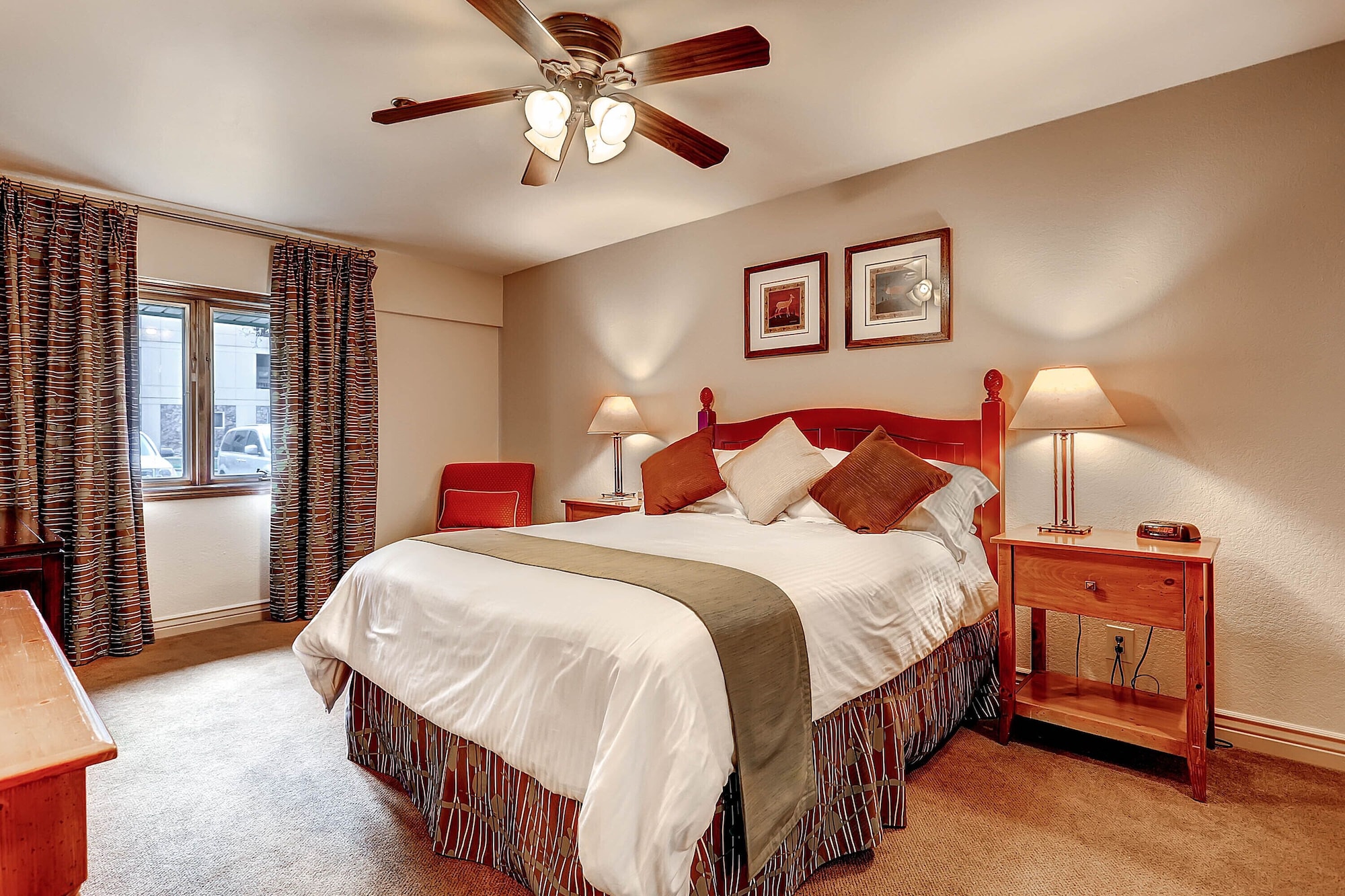 1 Bedroom, Condo, Standard, King Bed, Sofa, Falcon Point 2/7