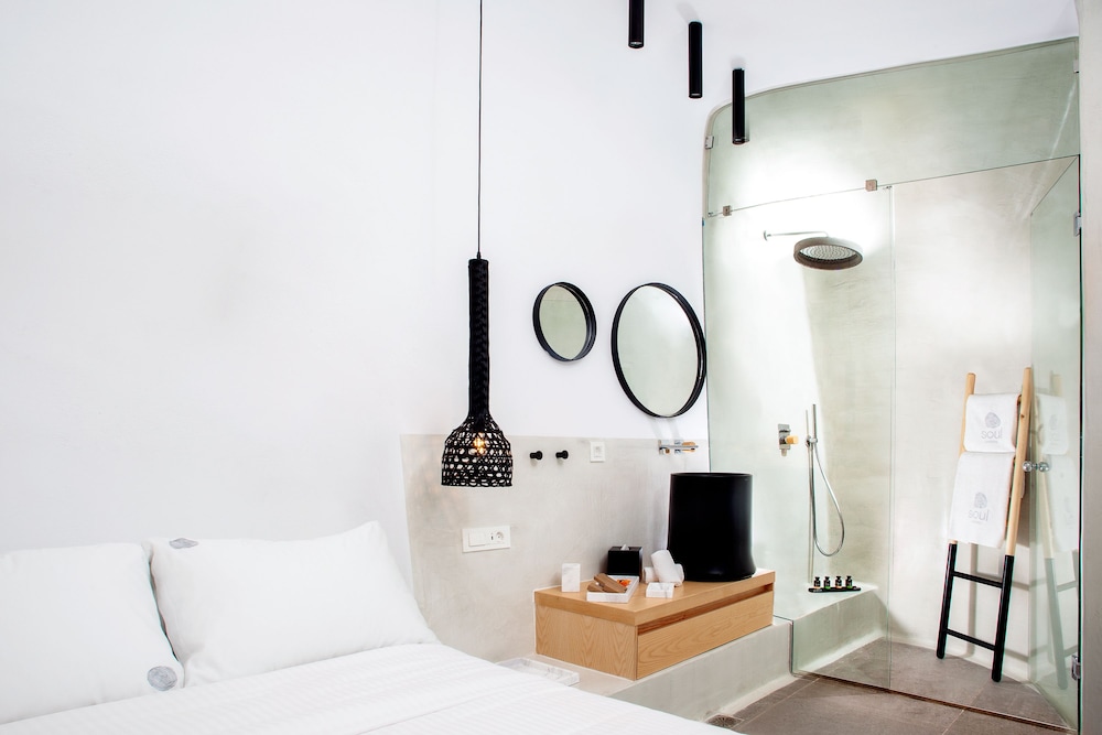 Santorini Soul Villas - Adults Only 3/48