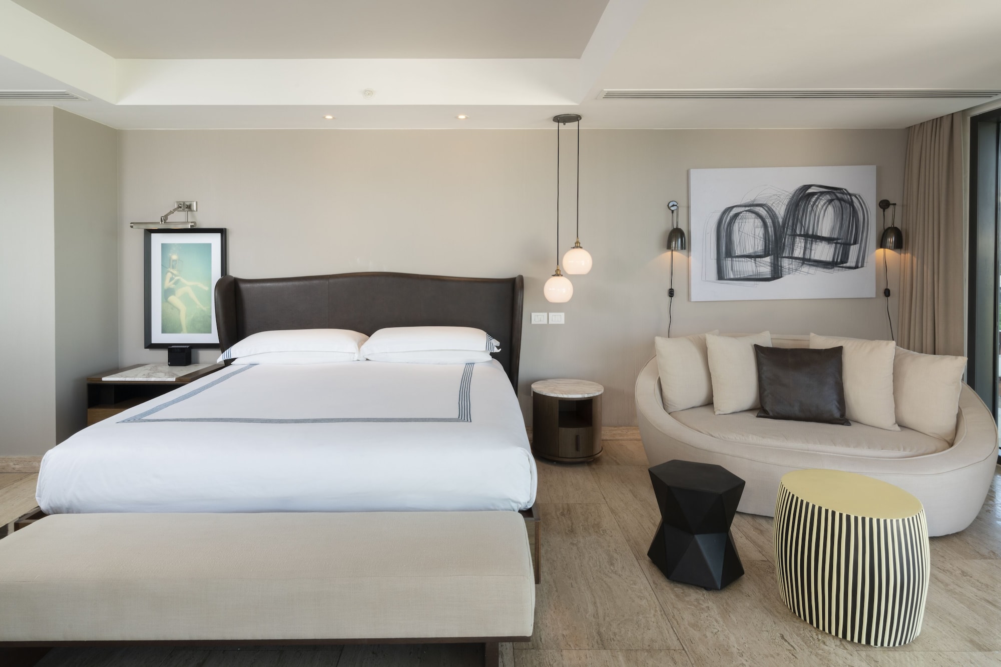 Downtown House, Urban, Suite, King Bed