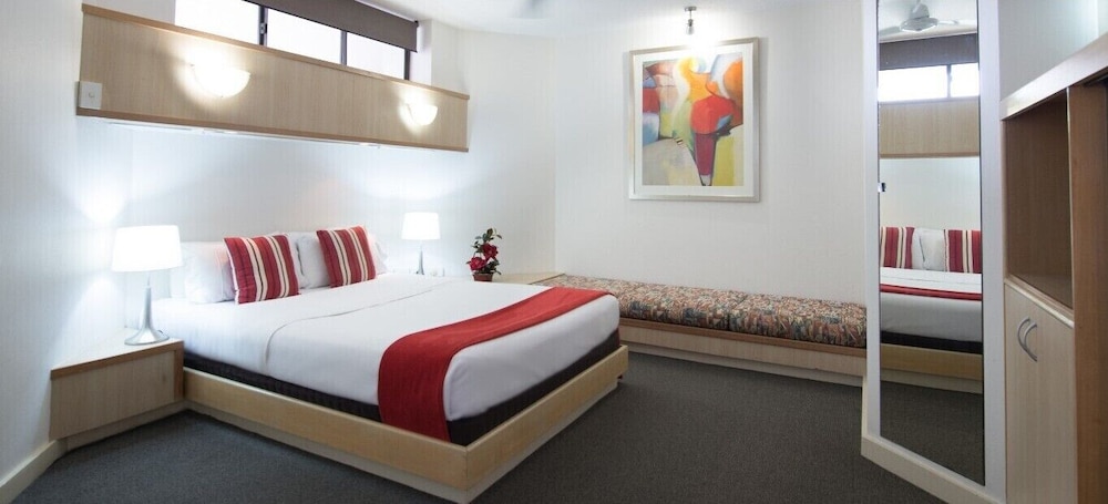 2 BEDROOMS, APARTMENT