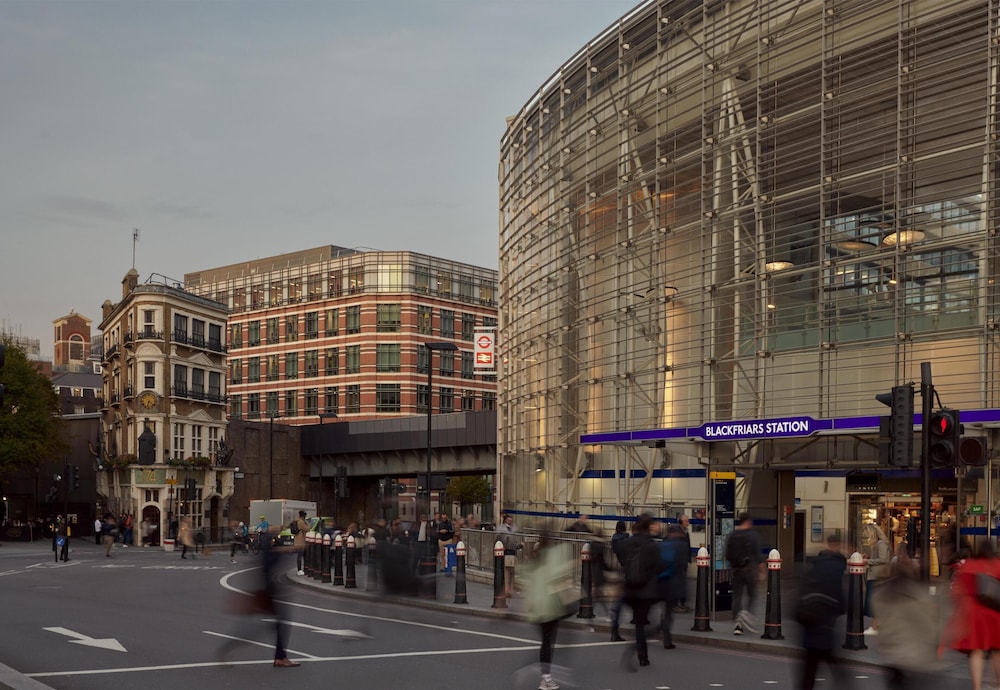 Hyatt Regency London Blackfriars 52/61