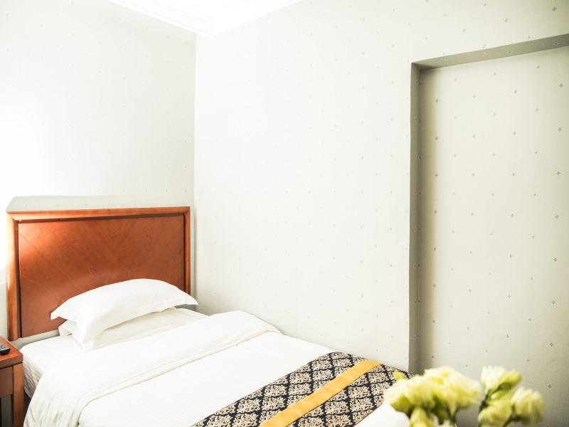Greentree Inn Jinhua Railway Station Hotel 19/26