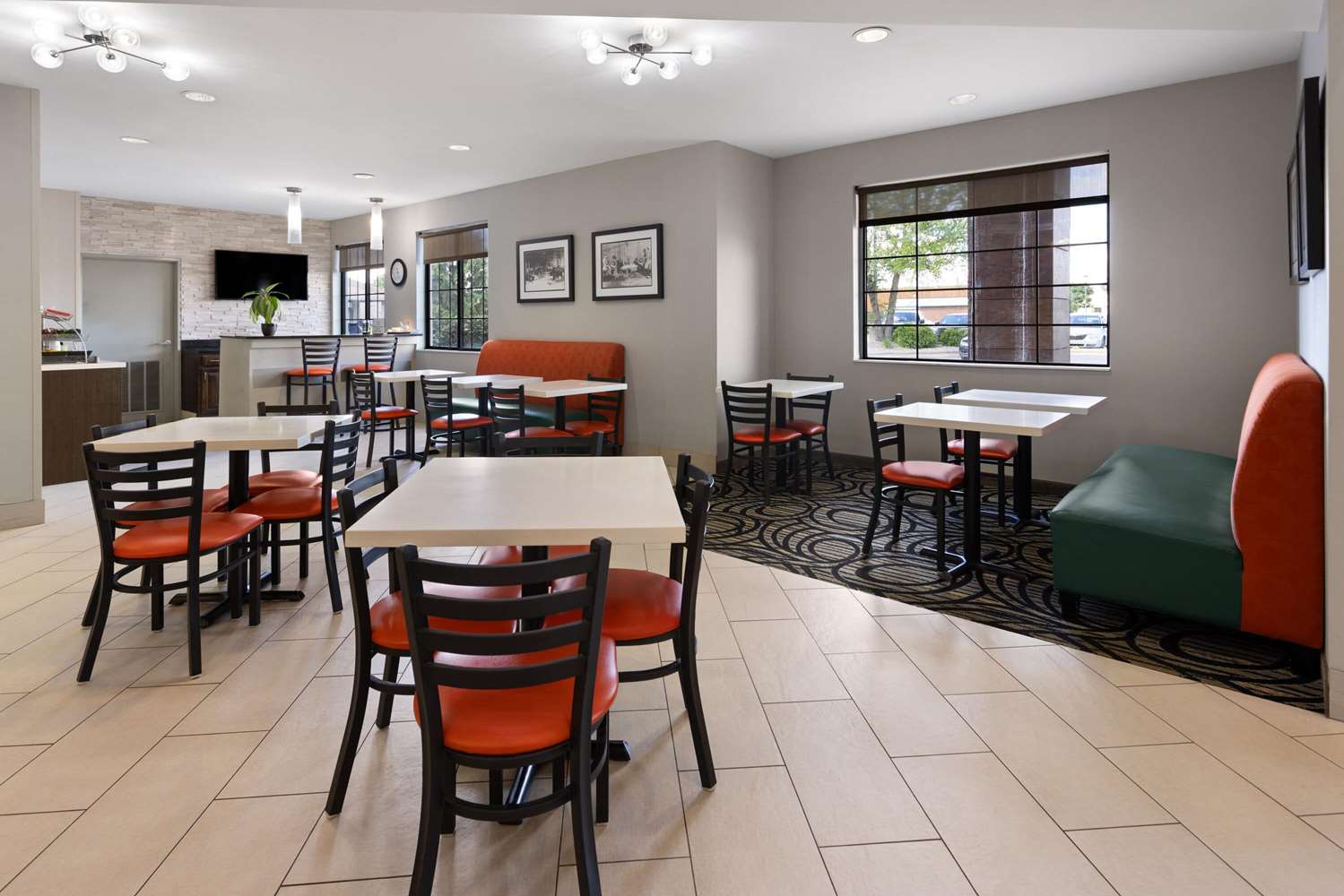 restaurant cafeteria