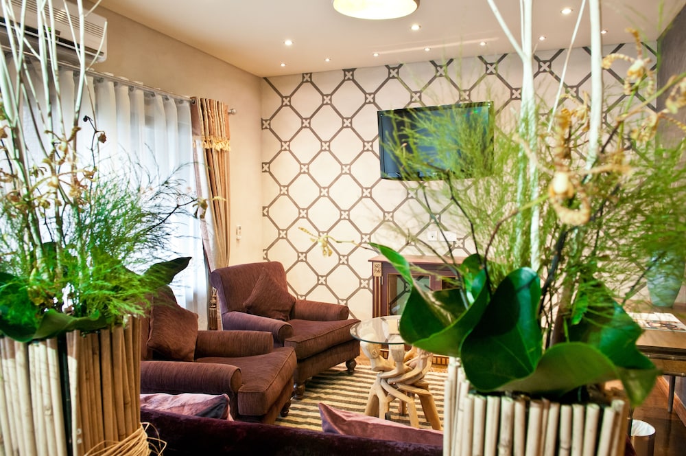 The Royal Senchi Resort/Hotel 24/50