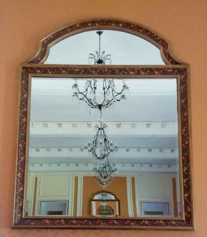 The Lalit Grand Palace 9/68