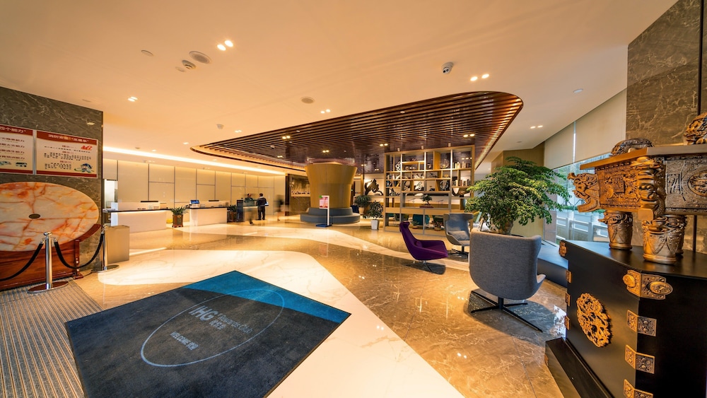 Holiday Inn Express LINYI RIVERSIDE 6/43