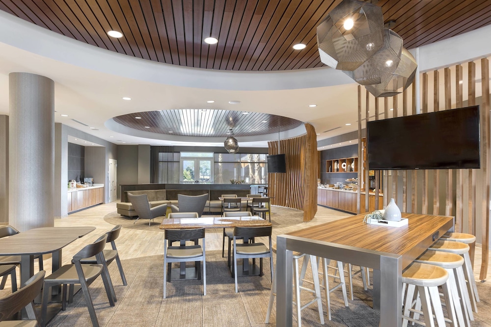 SpringHill Suites Orange Beach at The Wharf 53/66